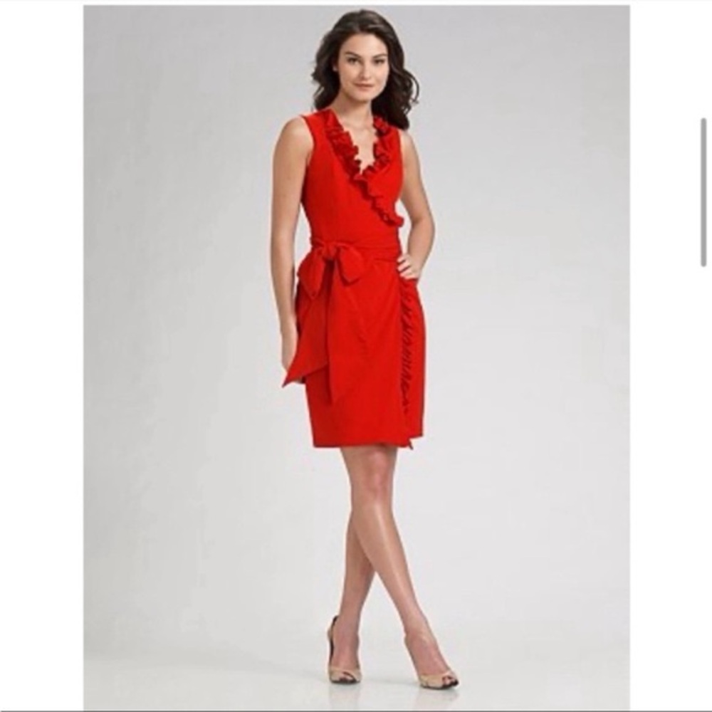 DIANE Von FURSTENBERG Red ruffle belted wrap dress bow tie - Picture 4 of 11